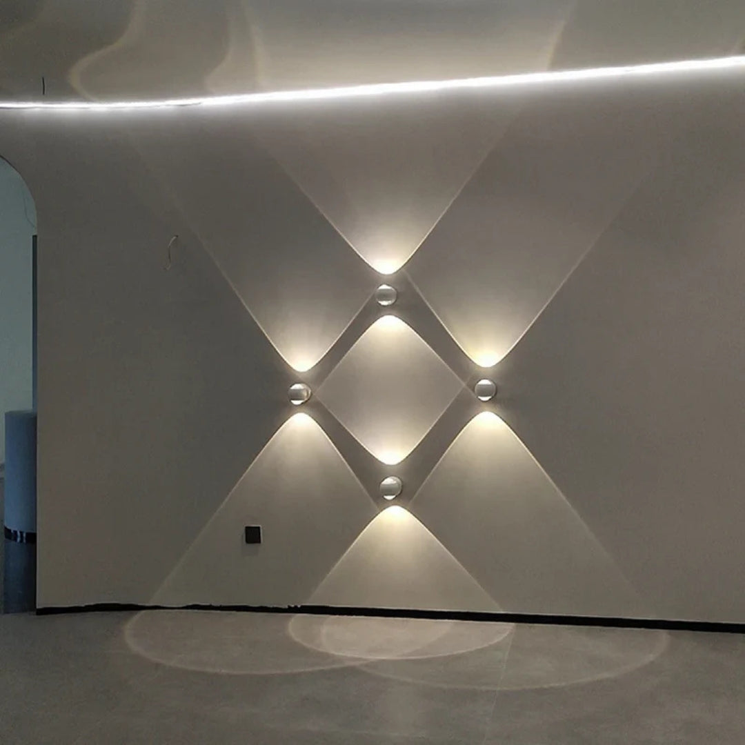 Diabolo Wall Light