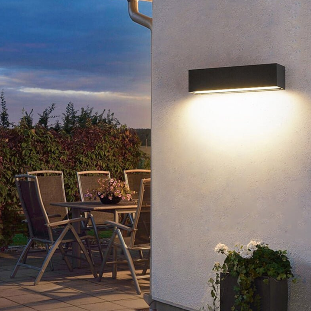 Außen-LED-Verandaleuchten mit mattiertem Acrylschirm und Aluminiumgehäuse – Moderne Wandleuchte