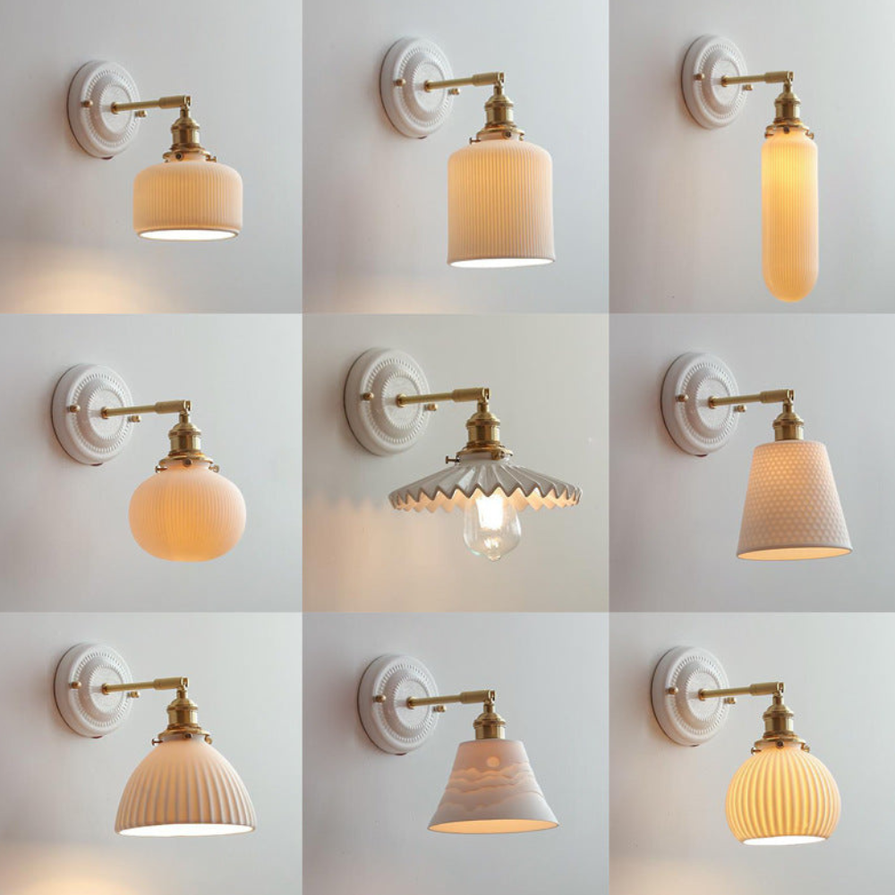 Moderne handgefertigte Keramik-Wandlampe – Japanischer Messing-Wandstrahler