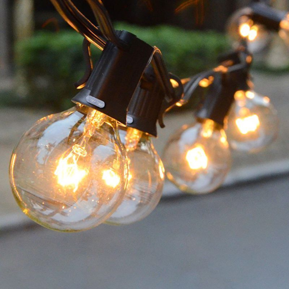Guirlande lumineuse extérieure G40 à globe, prête pour le temps, alimentée à l'énergie solaire – Blanc chaud bistrot