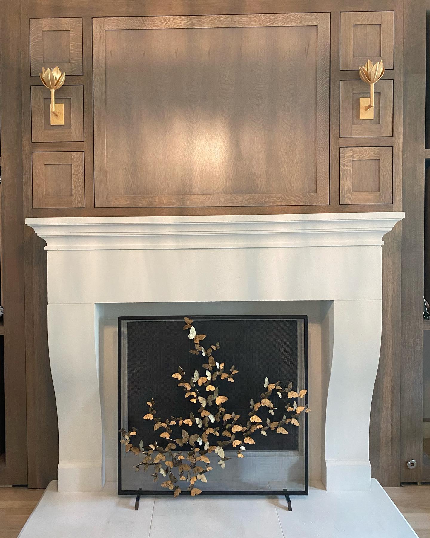 Lotus Wall Sconce