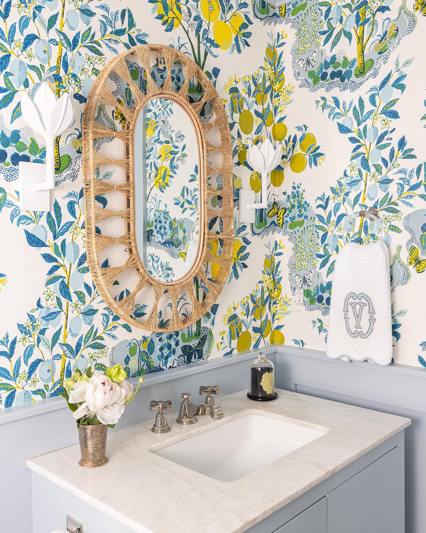 Lotus Wall Sconce