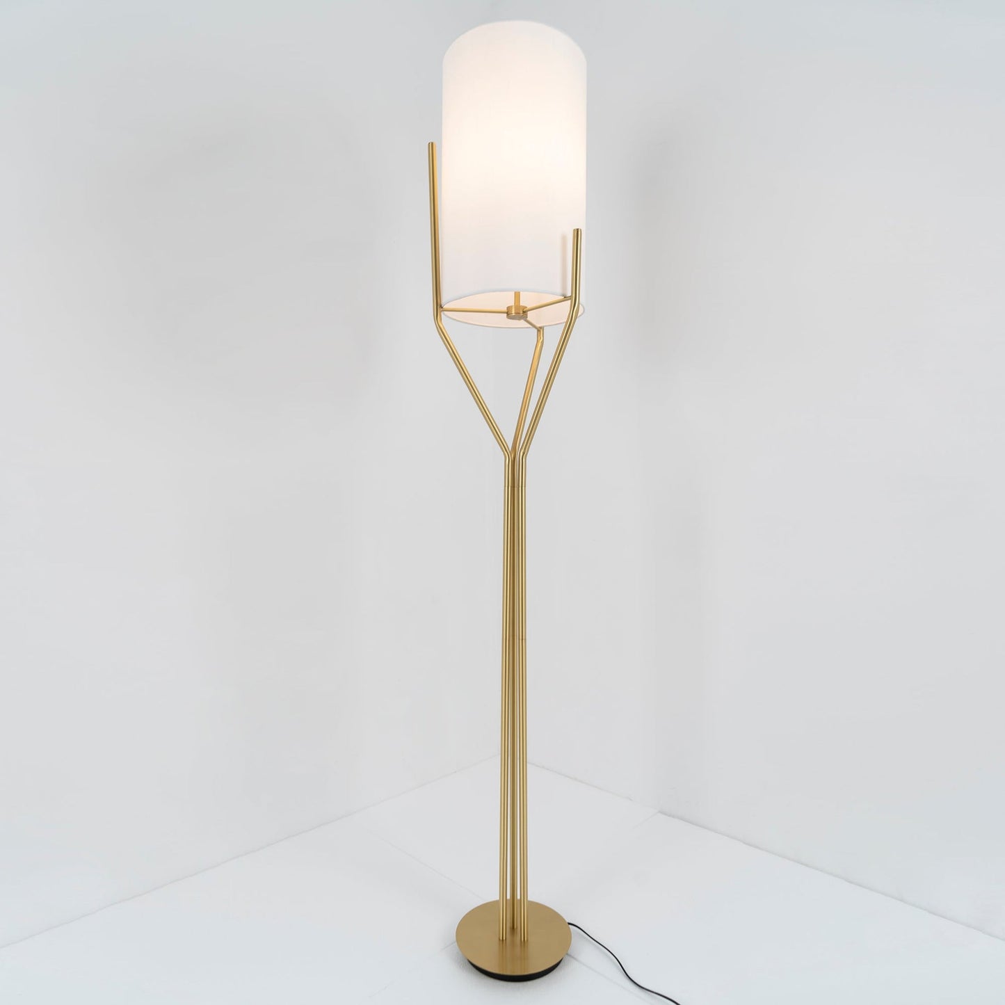 Ramus Floor Lamp