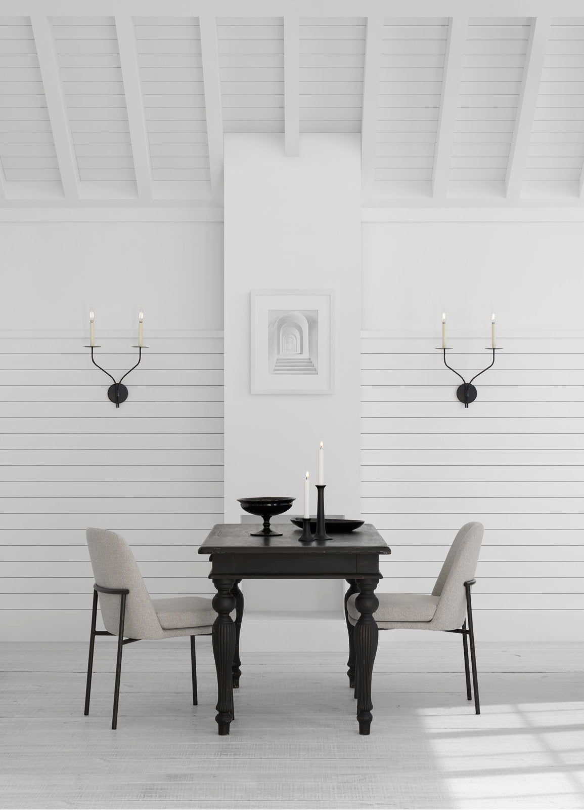 Kegelförmige Messing-Wandlampe