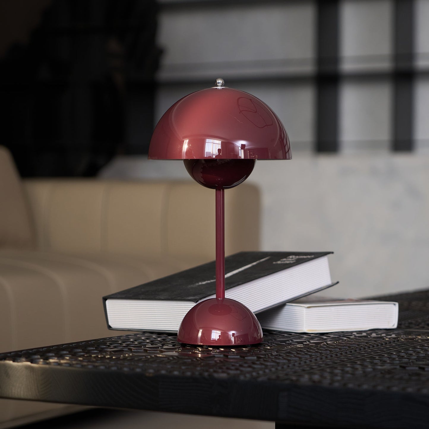 Duomo Portable Table Lamp