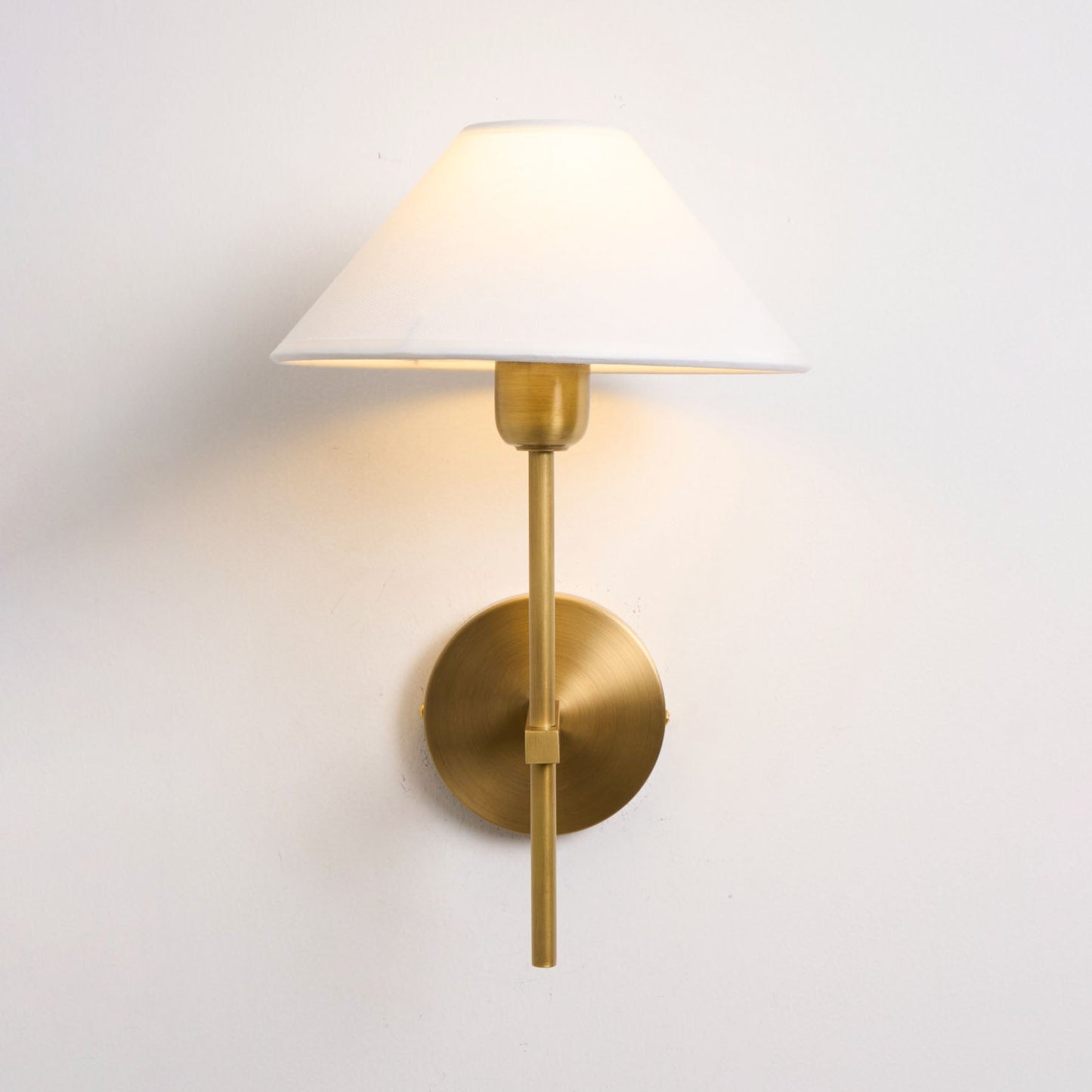 Mercer Messing Wandlampe