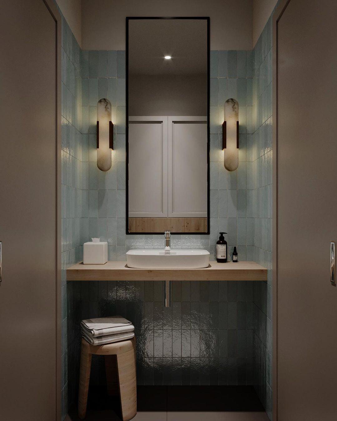 Stele Alabaster Sconce