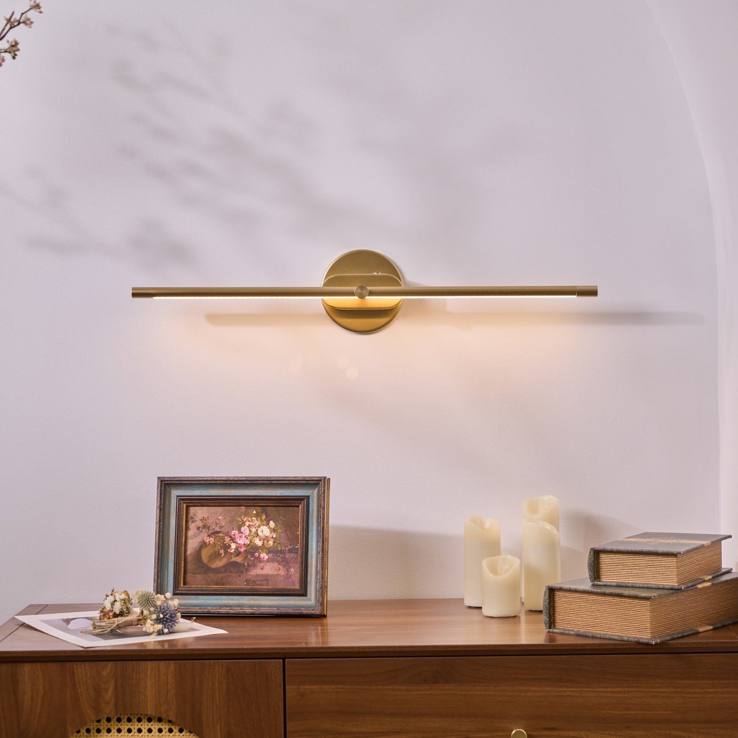 Baton Rechargeable Wall Light