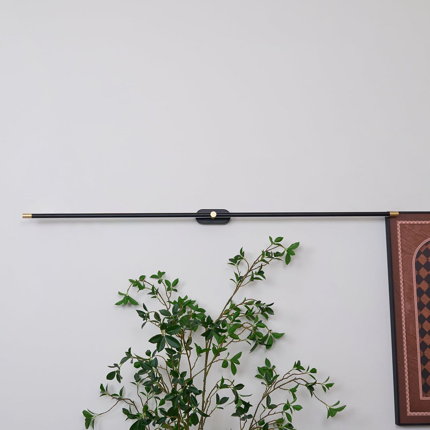 Baton Rechargeable Wall Light