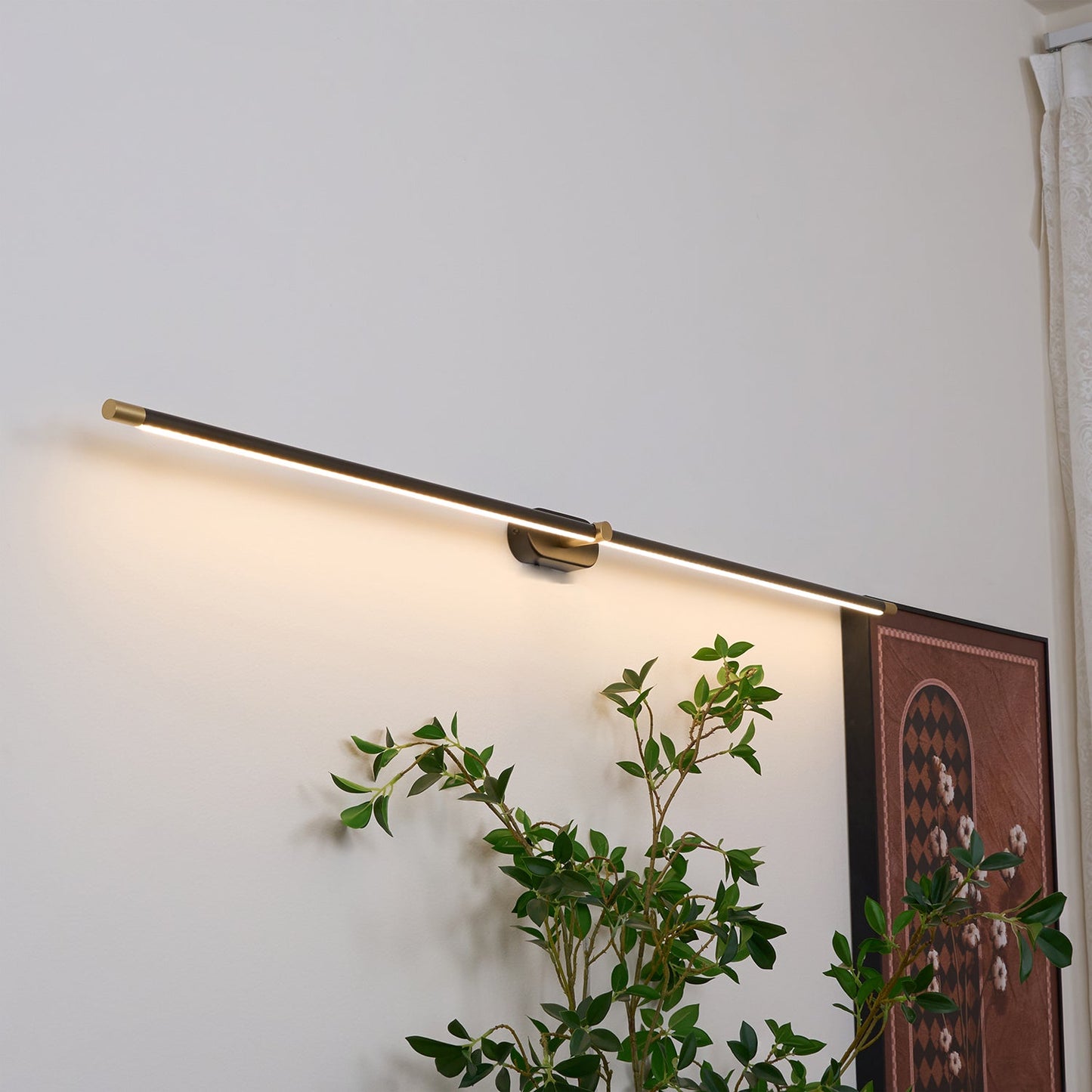 Baton Rechargeable Wall Light
