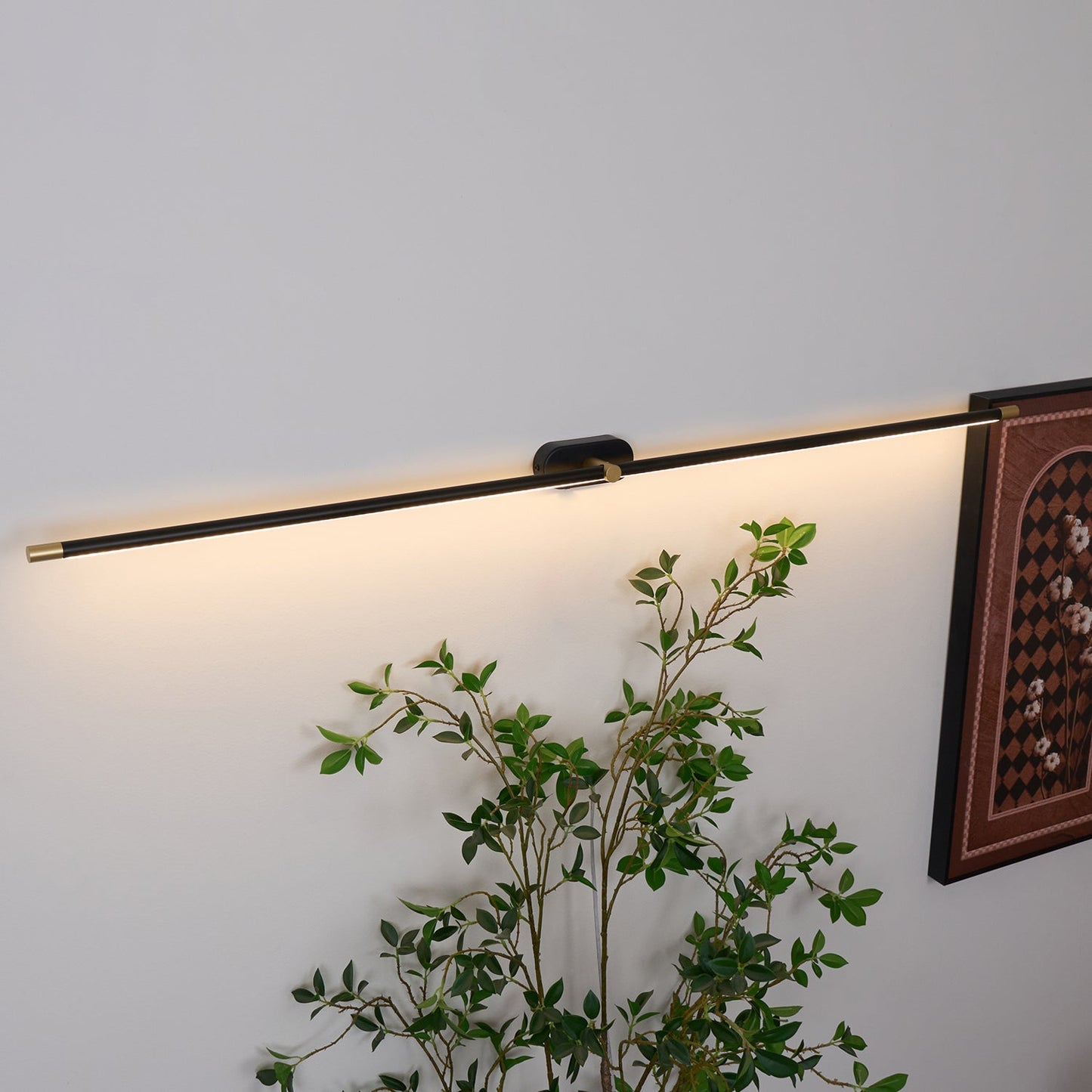 Baton Rechargeable Wall Light