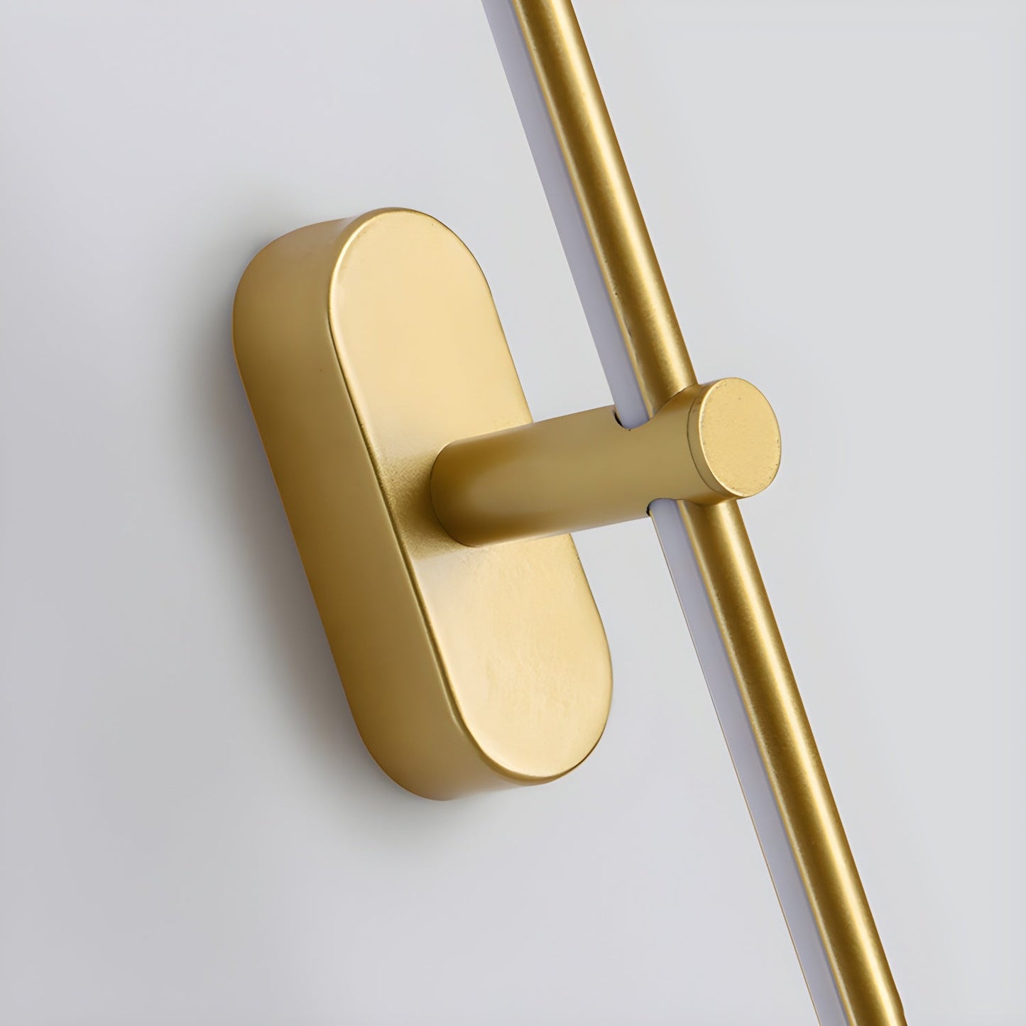 Baton Rechargeable Wall Light