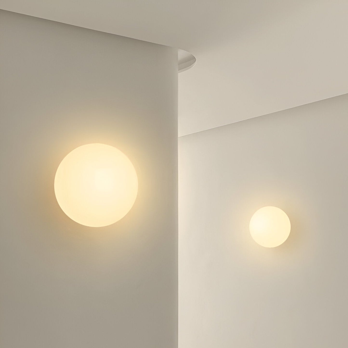 Solstice Wall Light