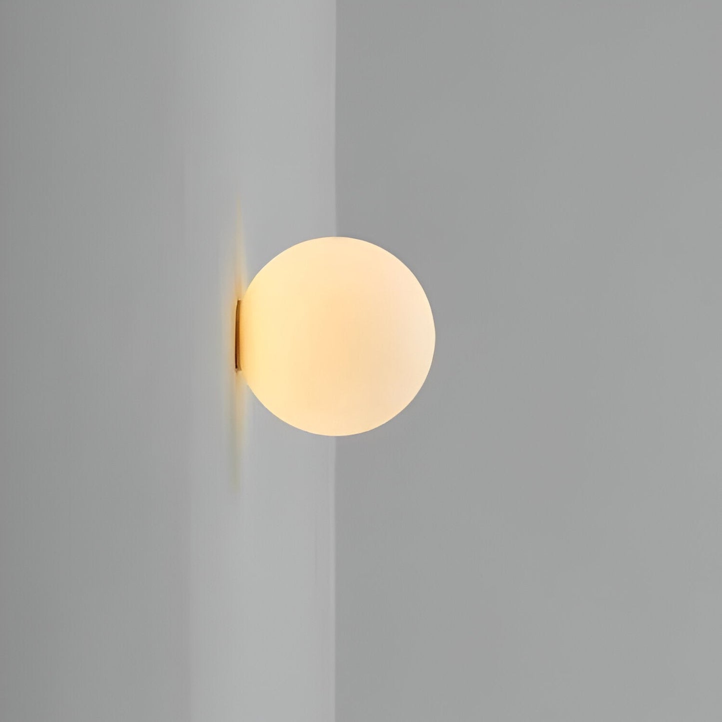 Solstice Wall Light