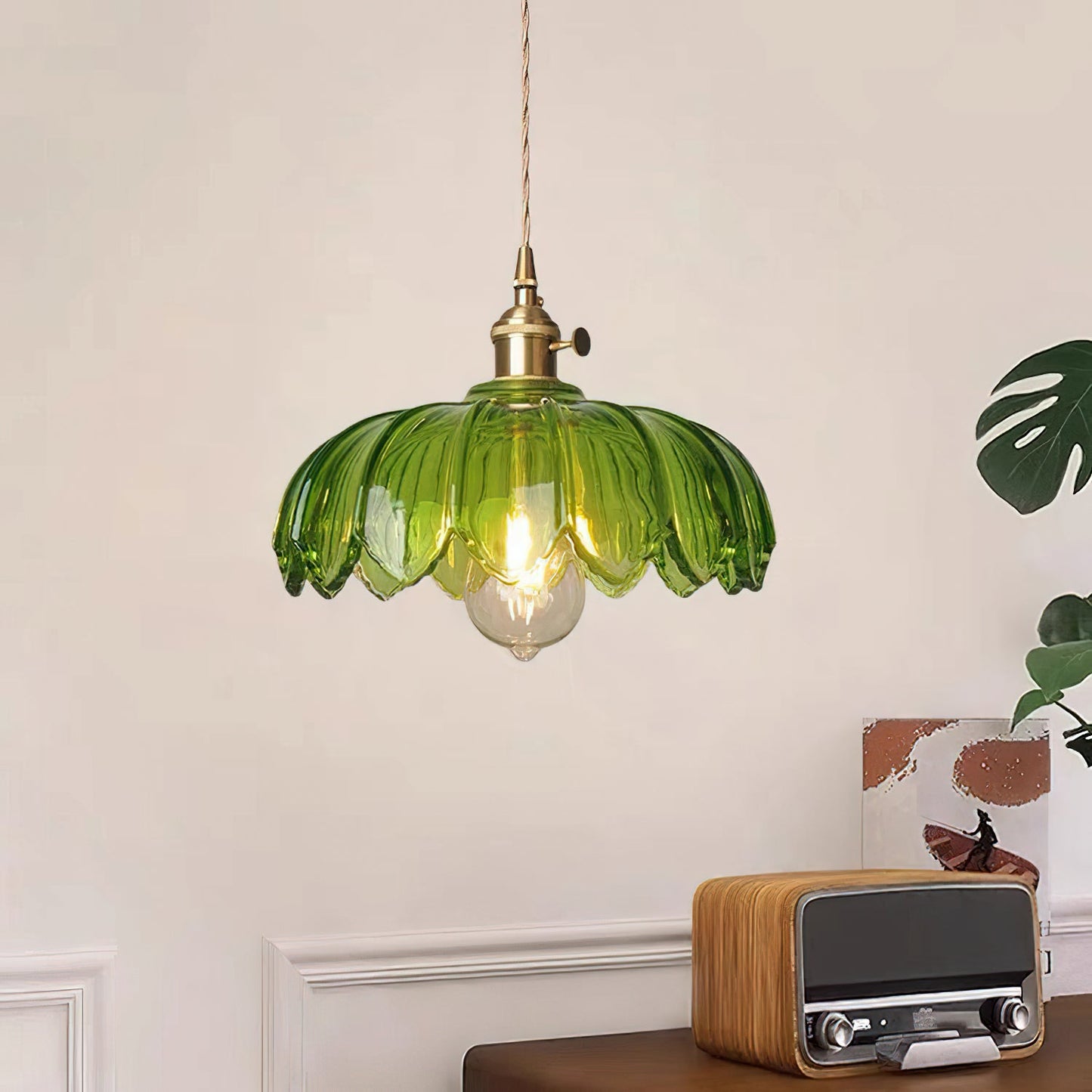 Corolla Pendant Light