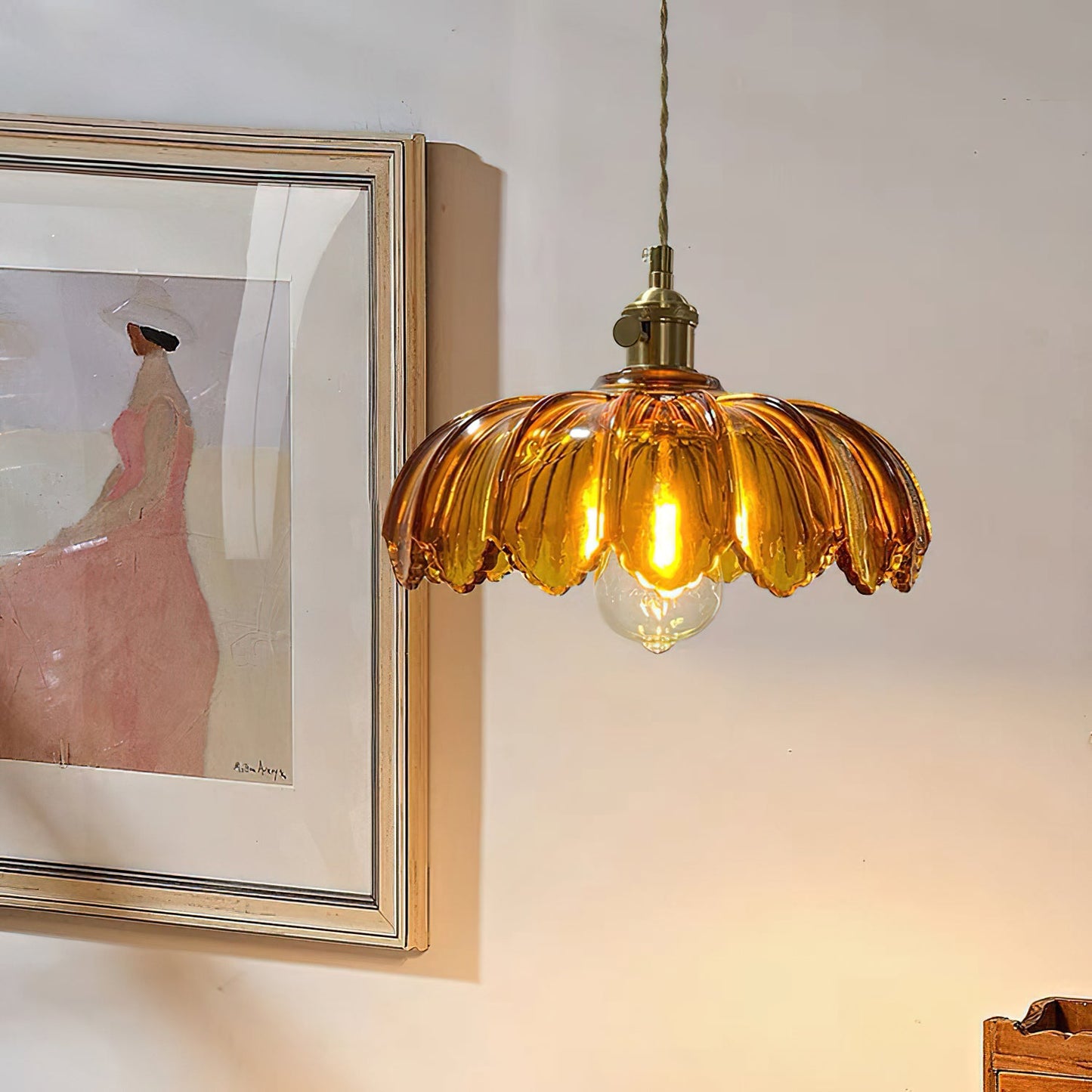 Corolla Pendant Light