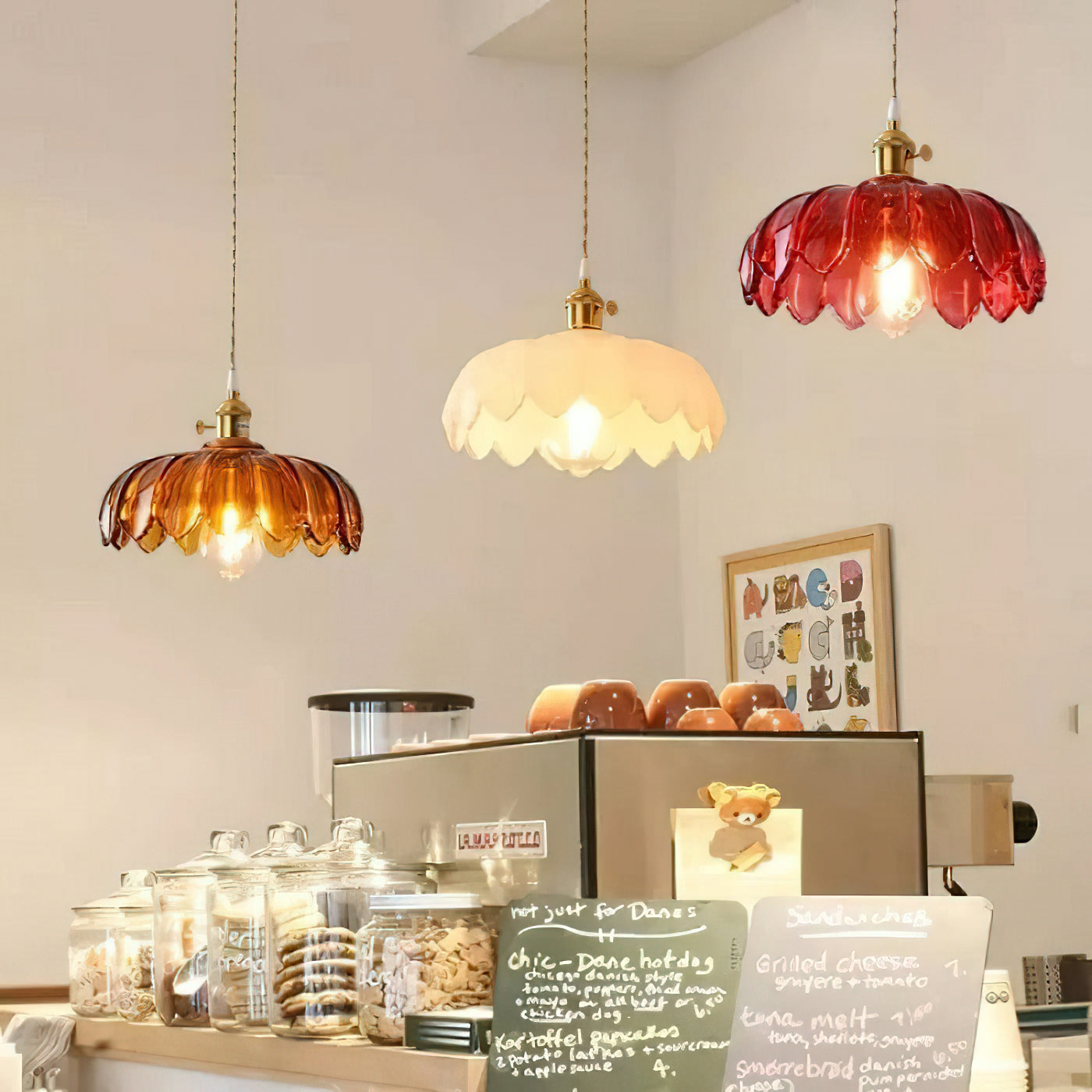 Corolla Pendant Light