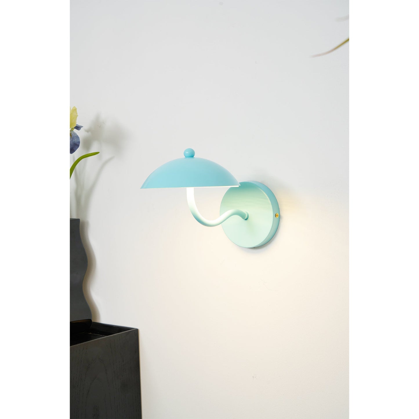 Bonhomie Wall Sconce
