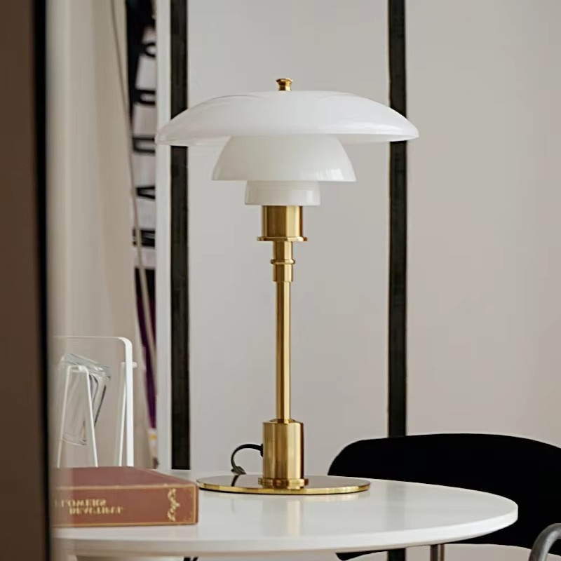 Apricity Tischlampe