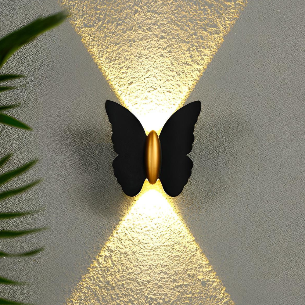 Permanente Außenhausbeleuchtung mit naturinspirierten Silhouetten – Moderne Wandleuchte