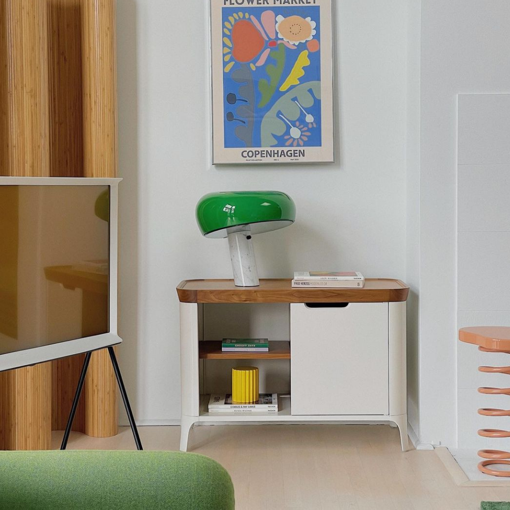 Architektonische Marmor-Basis-Akzentlampe – Minimalistische glänzende Steinsäulenleuchte