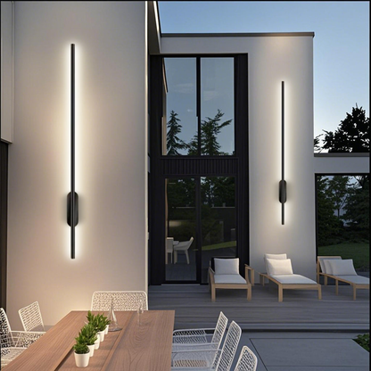 Modern Minimalist Linear LED Wall Sconce - Slim Vertical Wall Lamp