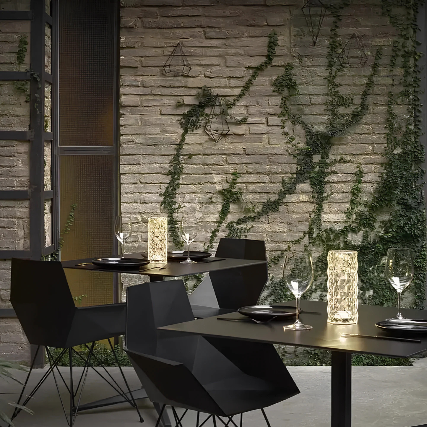 Sparkling Crystal Pattern Touch Lamp