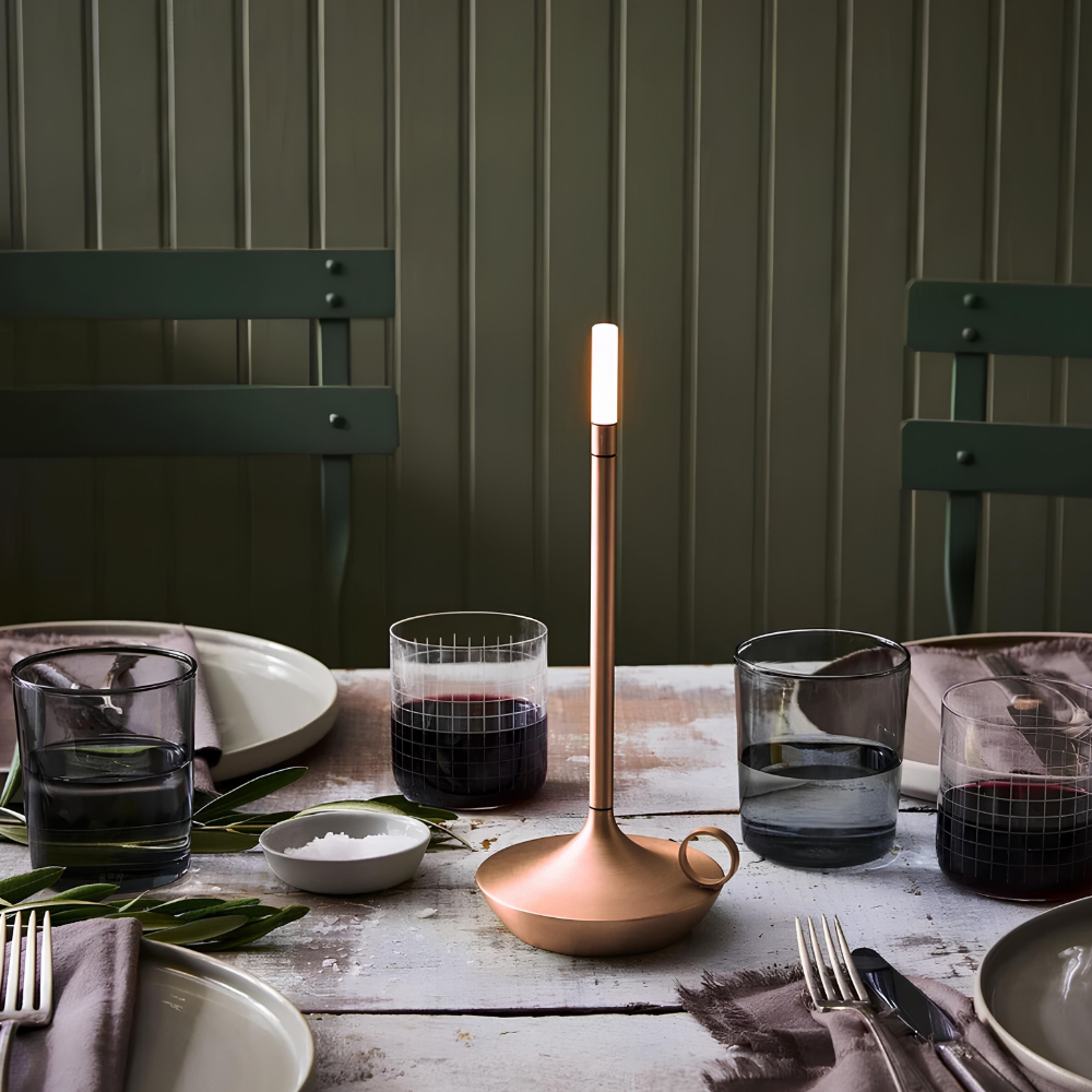 Lampe de bureau à bougeoir avec batterie rechargeable – Veilleuse effilée en aluminium brossé