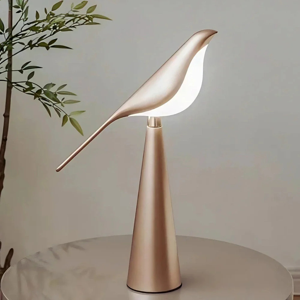 Mid Century Modern Magpie Bird Table Lamp - Sculptural Accent Desk Light