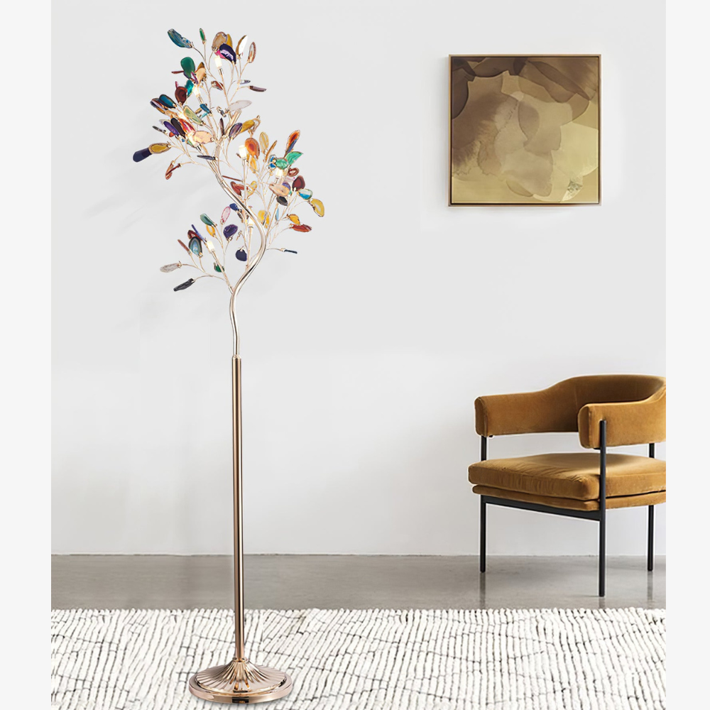Stehlampe mit natürlichen Achatstein-Blättern und Metallgestell in Astform