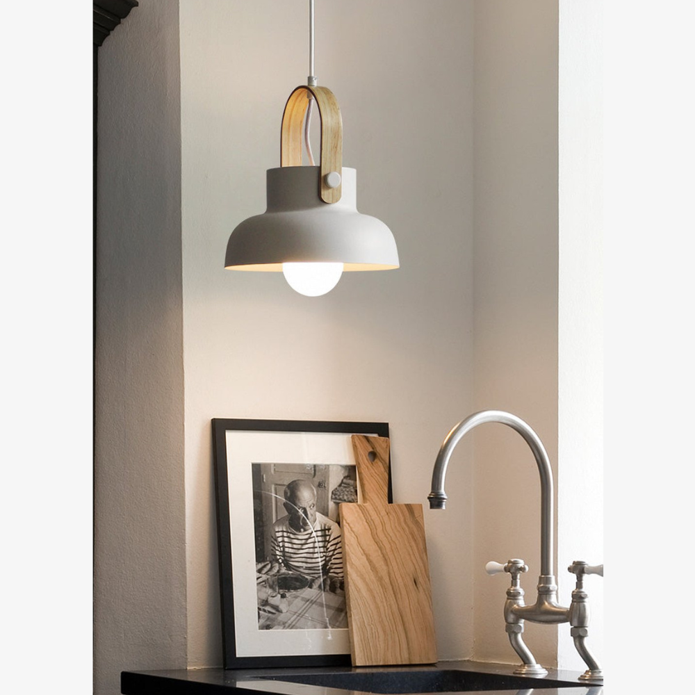 Moderne Pendelleuchte mit Holzoptik-Griff – Nordische konische Pendelleuchten