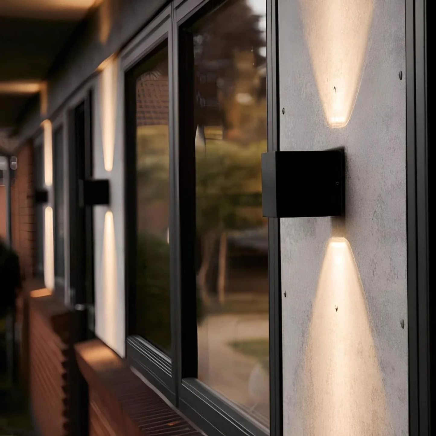 Adjustable Beam Cube Wall Light