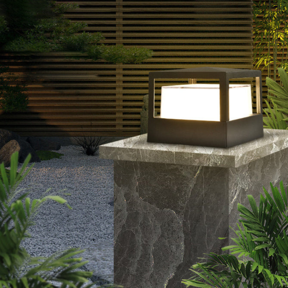 Lanterne extérieure moderne noire à DEL - Chemin de jardin