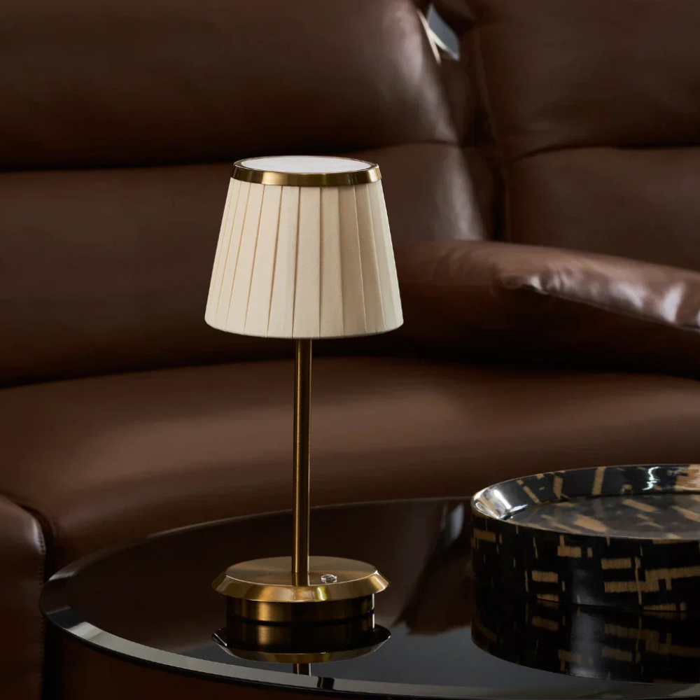 Wiederaufladbare Schreibtischlampe mit Eisenfuß – Tragbarer Art-Déco-Stil