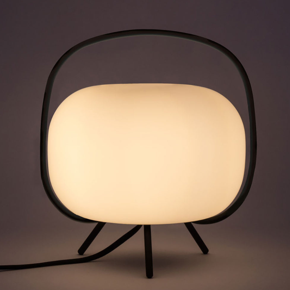 Moderne japanische Tischlaterne – Minimalistische mattierte Glas-Stimmungsleuchte