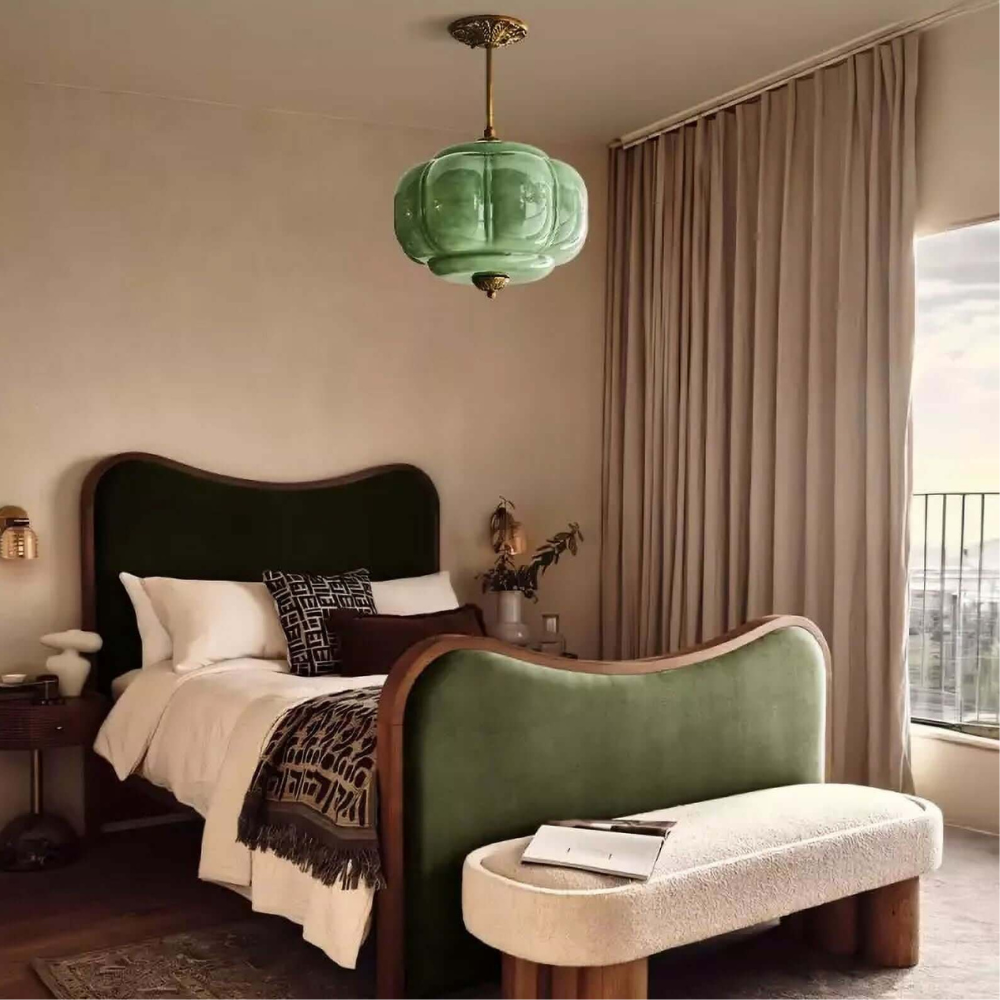 Gerippte Kürbis-Hängelampe mit kunstvollem Metallbesatz – Mid-Century-Design