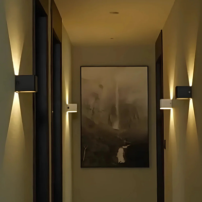 Adjustable Beam Cube Wall Light
