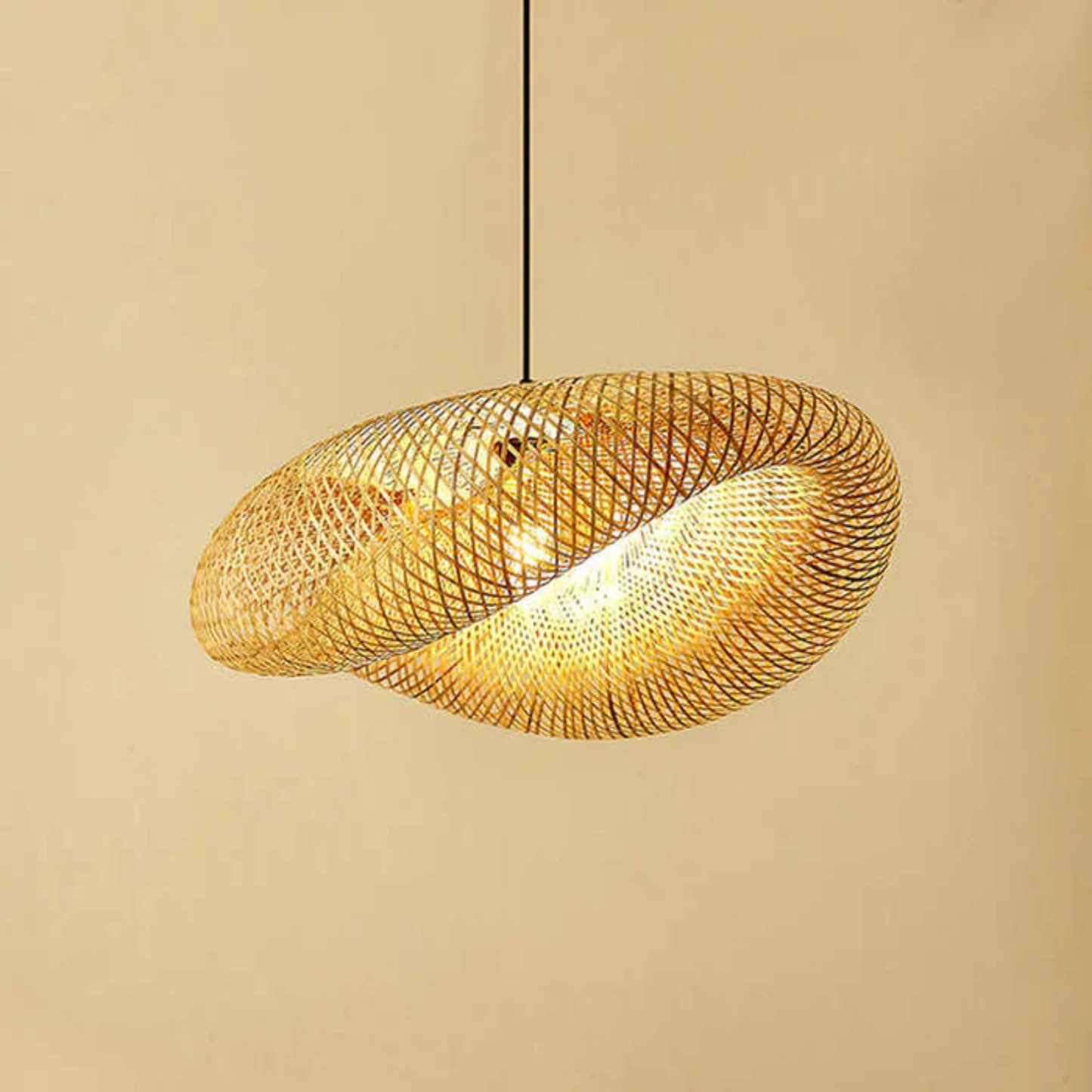 Lustre suspendu en rotin moderne - Lampe de plafond en bambou
