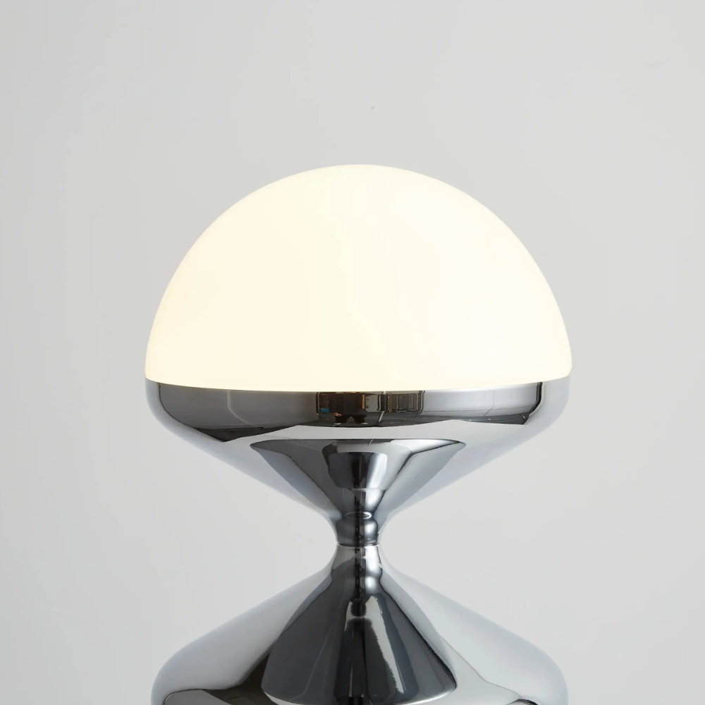 Moderne LED-Stehlampe mit gestapeltem Wellen-Glas – Mid-Century-Leuchte