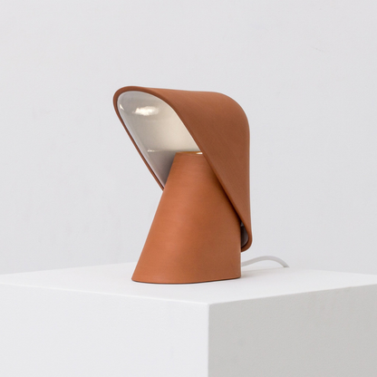 Metal Shield Table Lamp with Matte Resin Base - Nordic Desk Lighting
