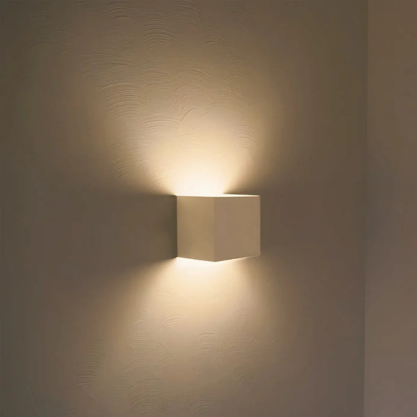 Adjustable Beam Cube Wall Light