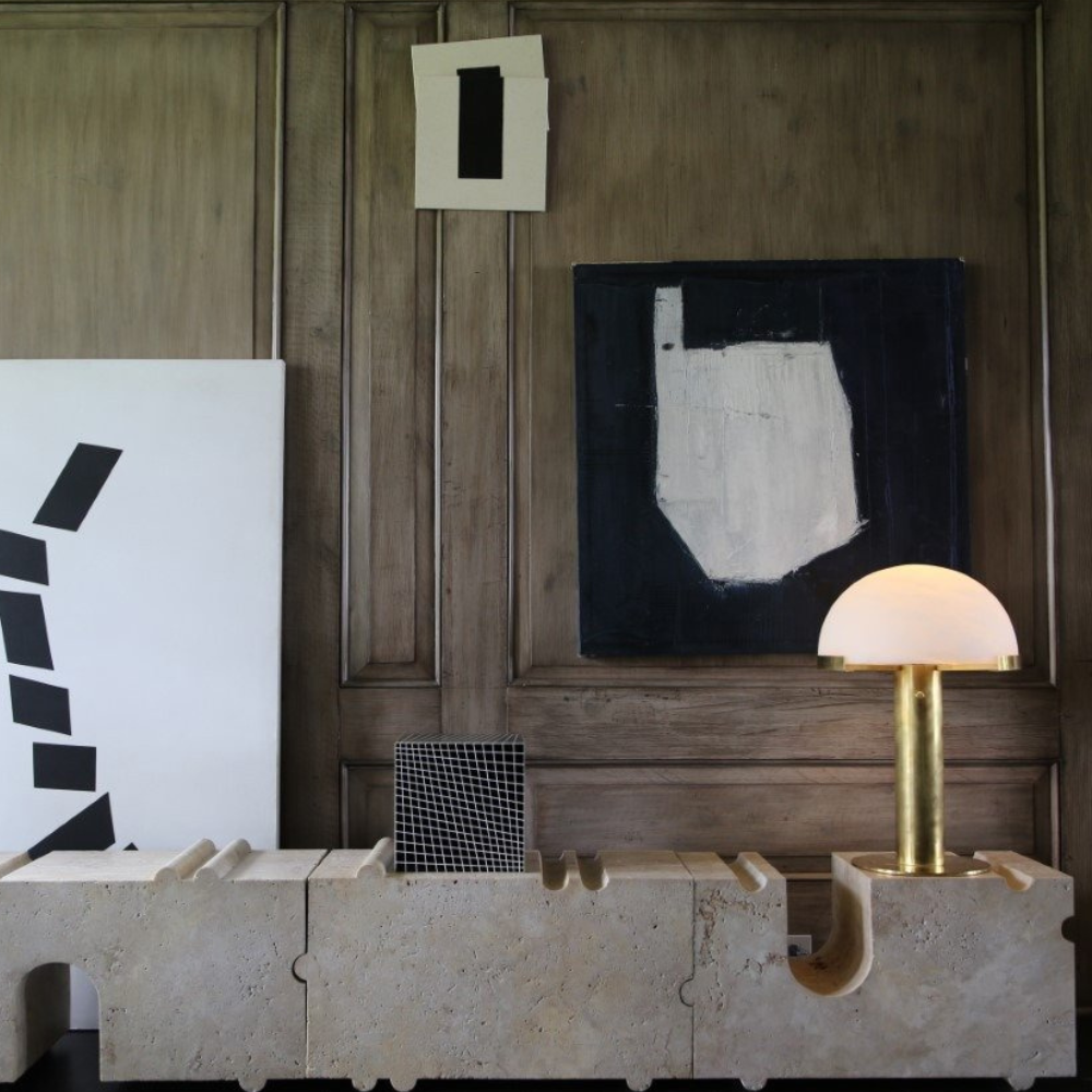 Glas- und Alabaster-Kuppeltischlampe mit Metallfuß – Mid-Century-Modern