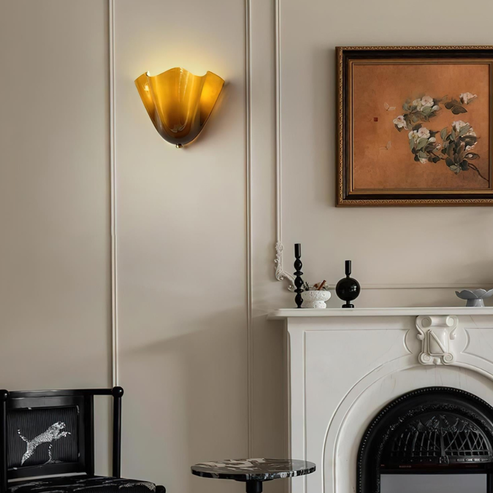 Moderne Glas-Wandlampe mit Rüschen - Organische blühende Blumen-Wandlampe