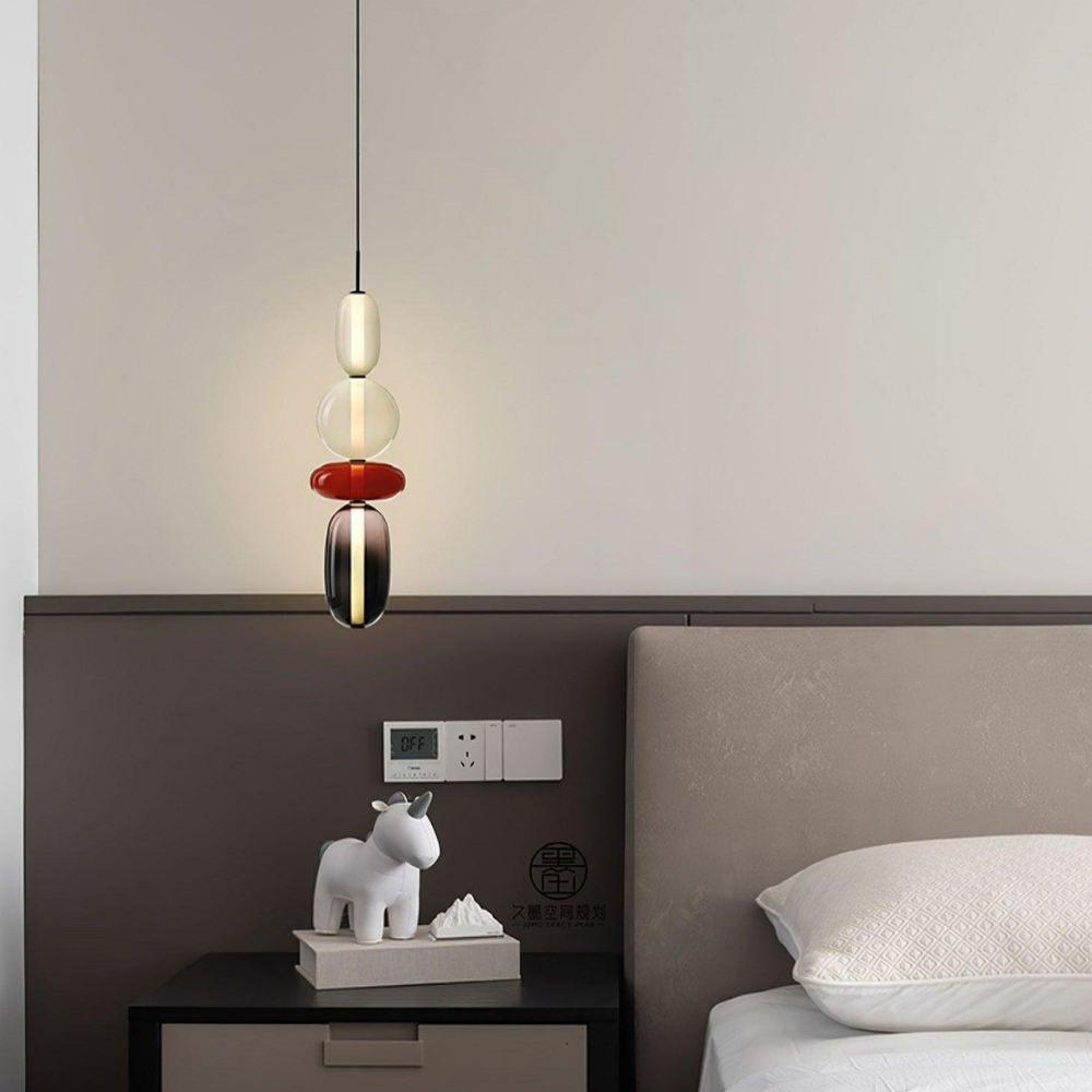 Gestapelte Glas-Hängeleuchte mit geometrischen Ebenen – Art-Déco-Stil