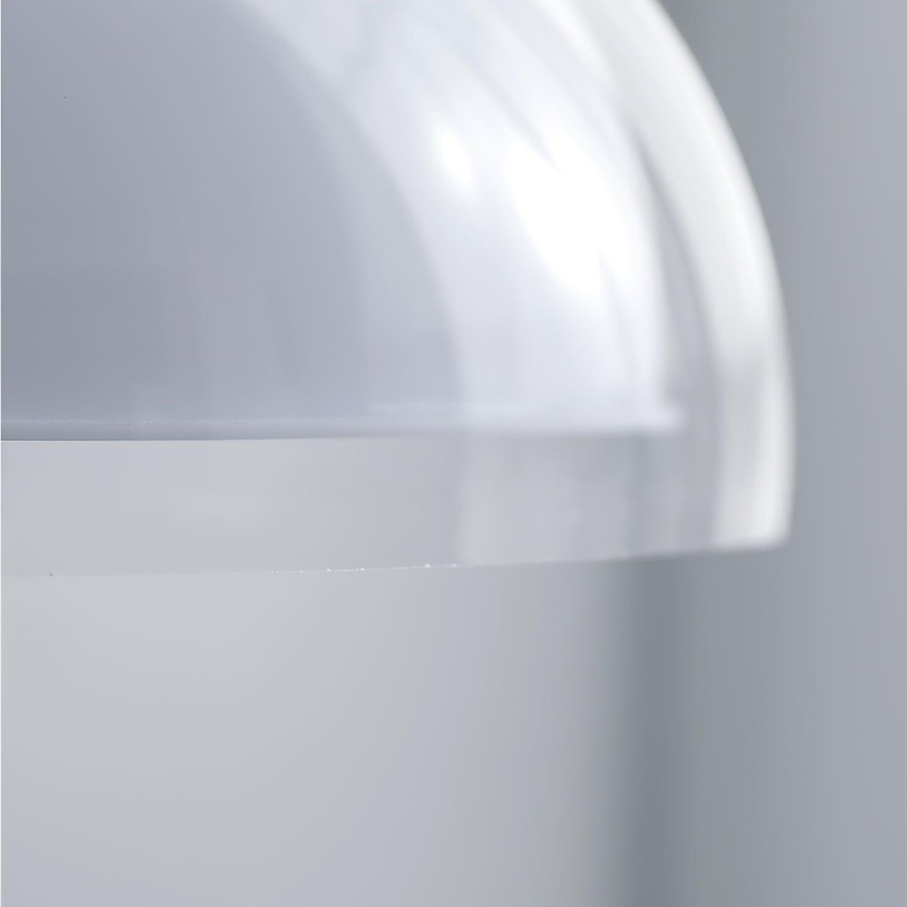 Stehlampe mit doppellagigem Acrylkuppel-Schirm und verchromtem Metallständer
