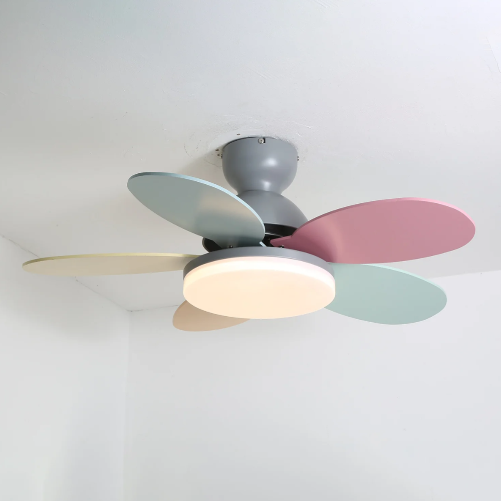 LED-Deckenventilator mit flachem Blumen-Silhouetten-Design und umkehrbarem Luftstrom – verspieltes Design