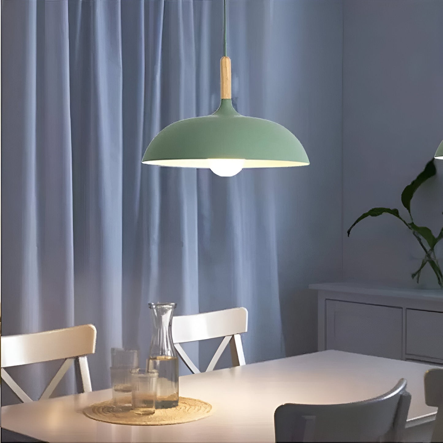 Haft Pendant