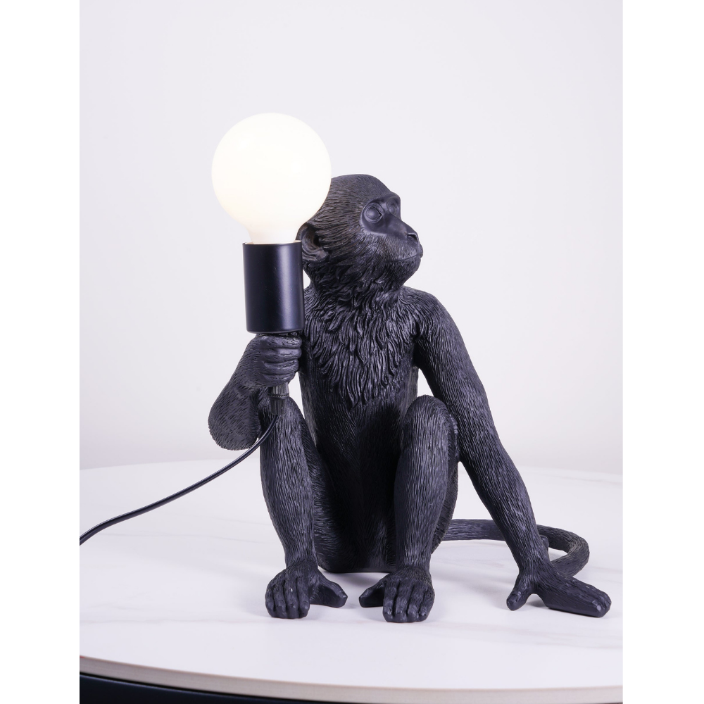 Verspielte Affen-Tischlampe – Skulpturale Tierkunst Schreibtischleuchte