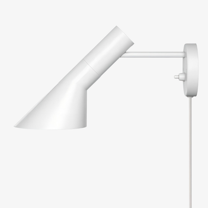 Modern Tapered Metal Wall Sconce - Nordic Asymmetrical Task Light