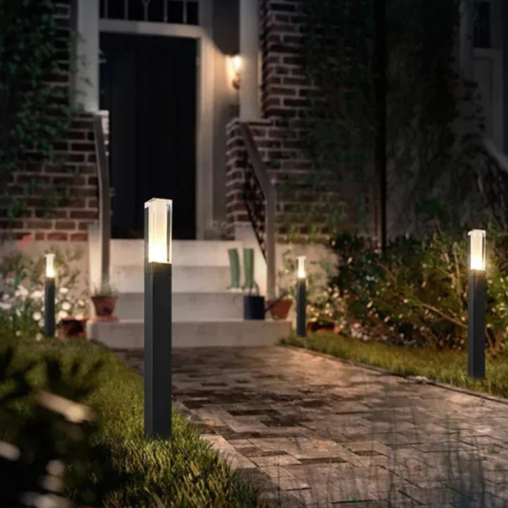 Sleek Black Entryway Post Light - Architectural Lighting for Driveway & Patio